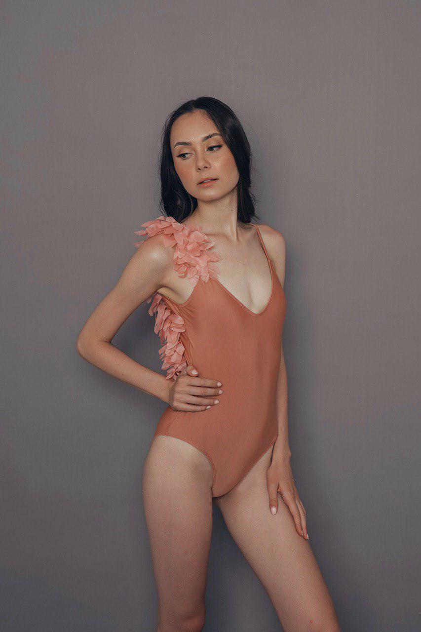 drunk blush one-piece swimsuit with chiffon leaves